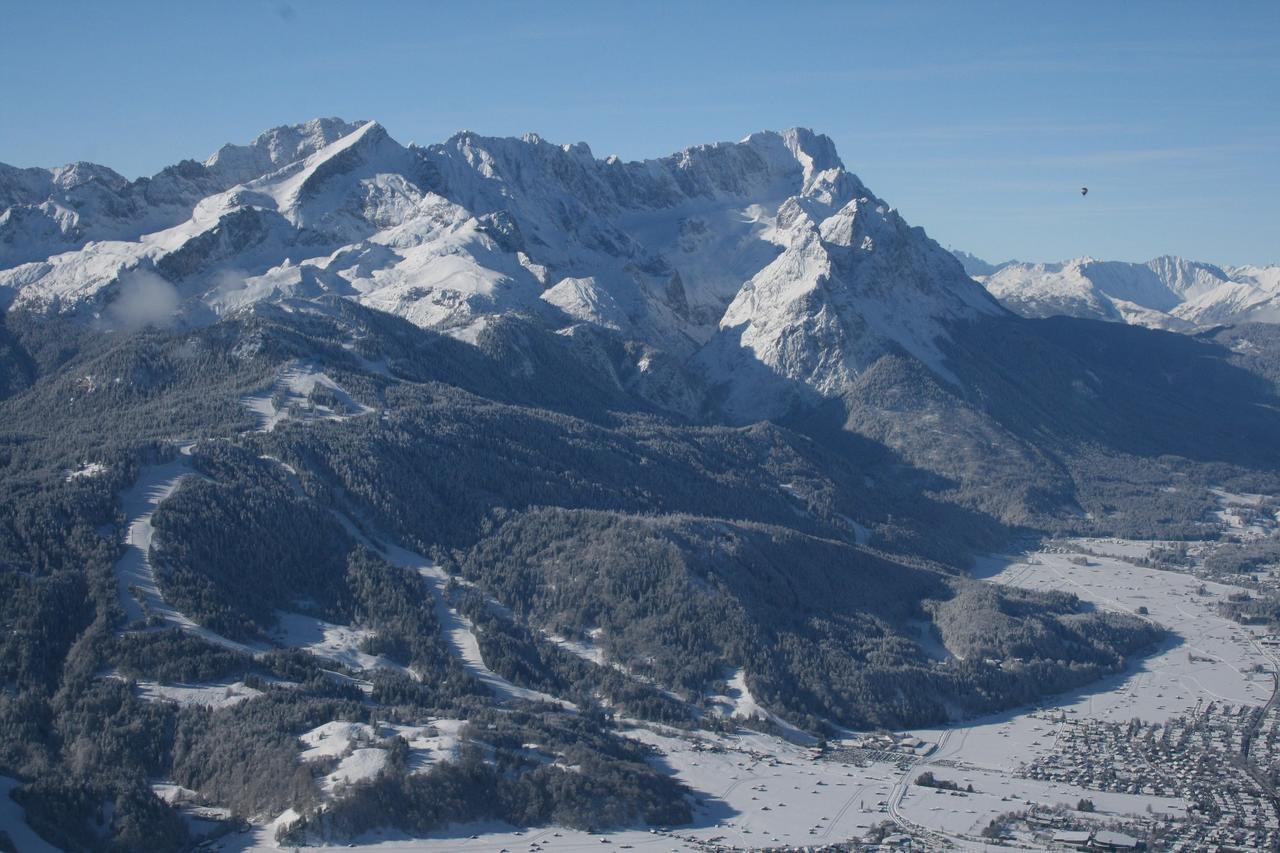 Ferienwohnung Am Kurpark -Wohnung 2,90Qm- Garmisch-Partenkirchen Dış mekan fotoğraf